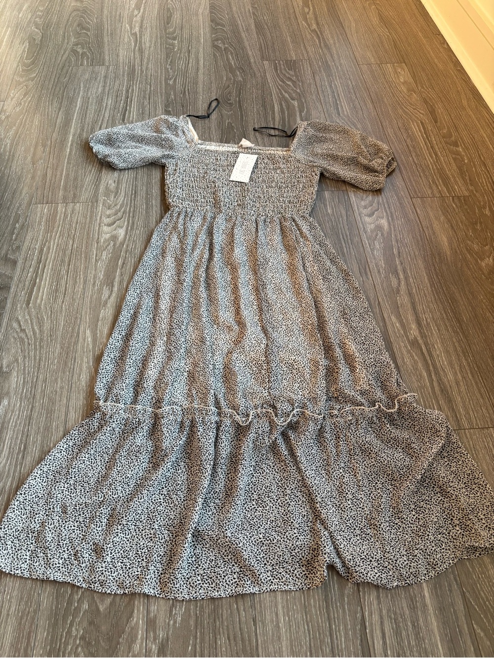 Sienna Sky Puff Sleeve Smocked Waist Dress - Light Gray Print